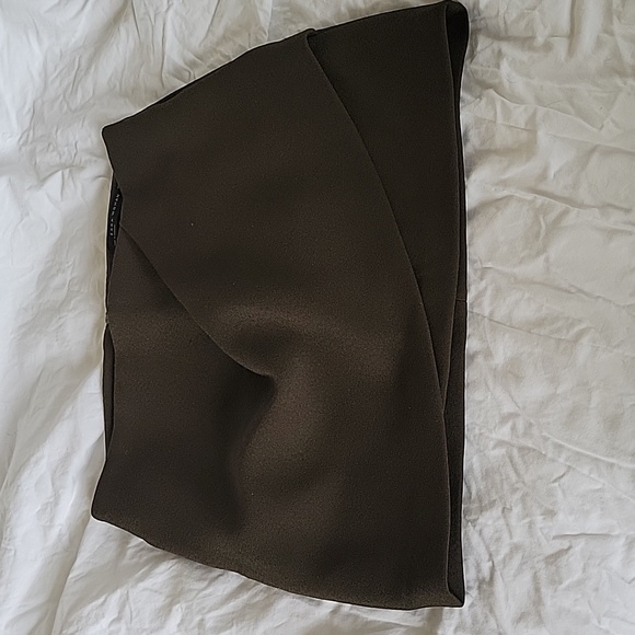 Zara Skirt - Picture 2 of 2